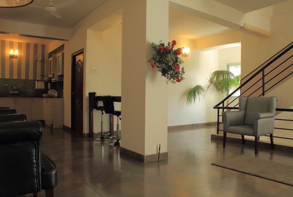 Orchid Suites - A Boutique Hotel Bangalore Off Residency Road Екстериор снимка