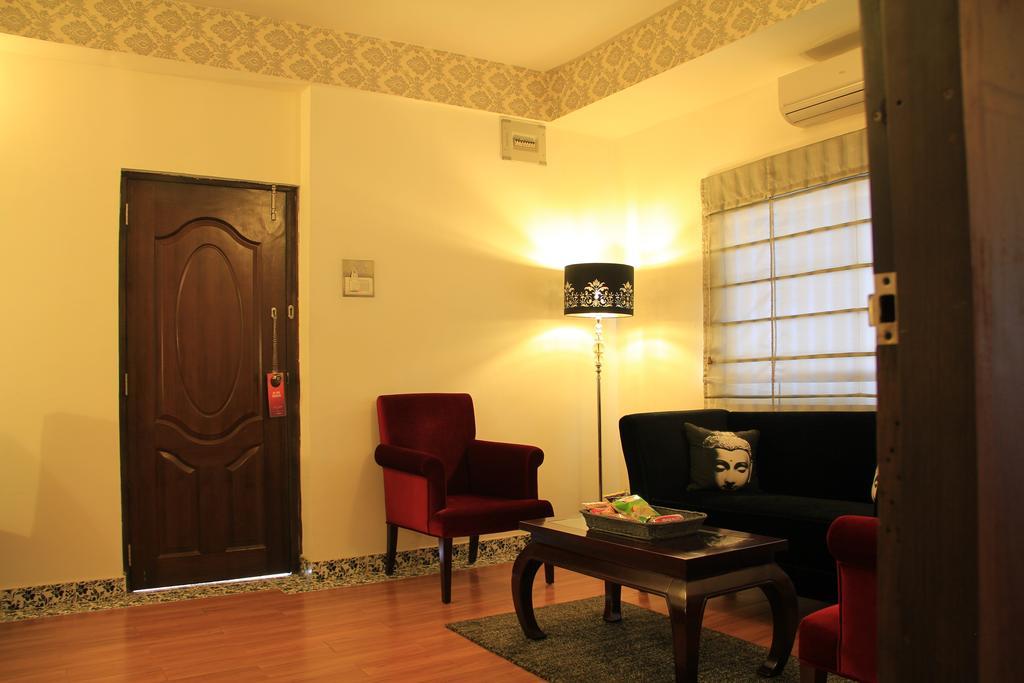 Orchid Suites - A Boutique Hotel Bangalore Off Residency Road Екстериор снимка