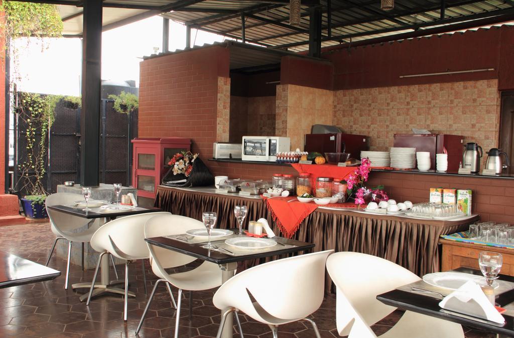 Orchid Suites - A Boutique Hotel Bangalore Off Residency Road Екстериор снимка