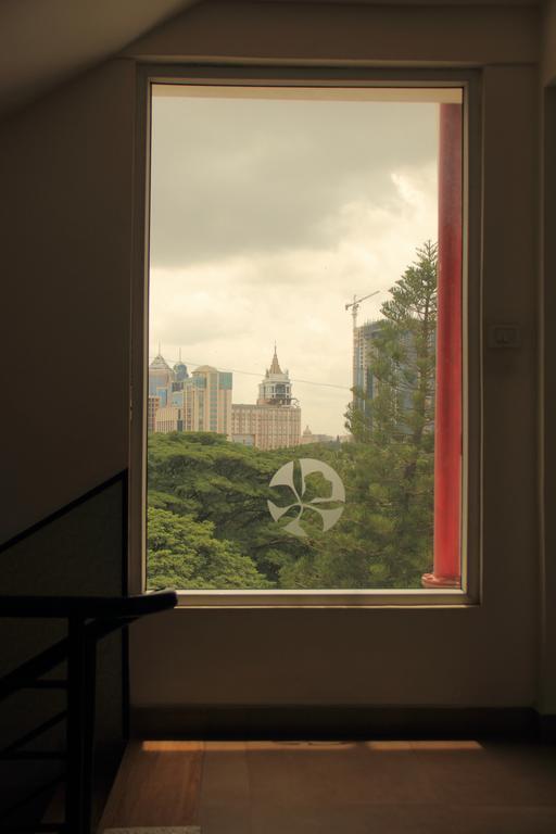 Orchid Suites - A Boutique Hotel Bangalore Off Residency Road Екстериор снимка