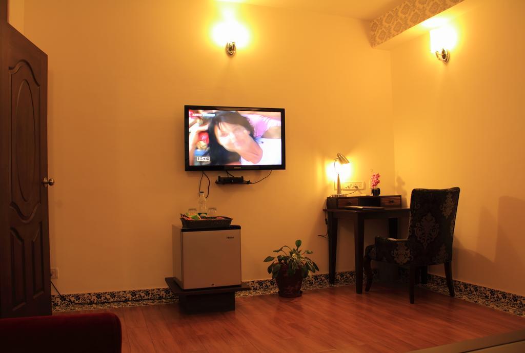 Orchid Suites - A Boutique Hotel Bangalore Off Residency Road Екстериор снимка