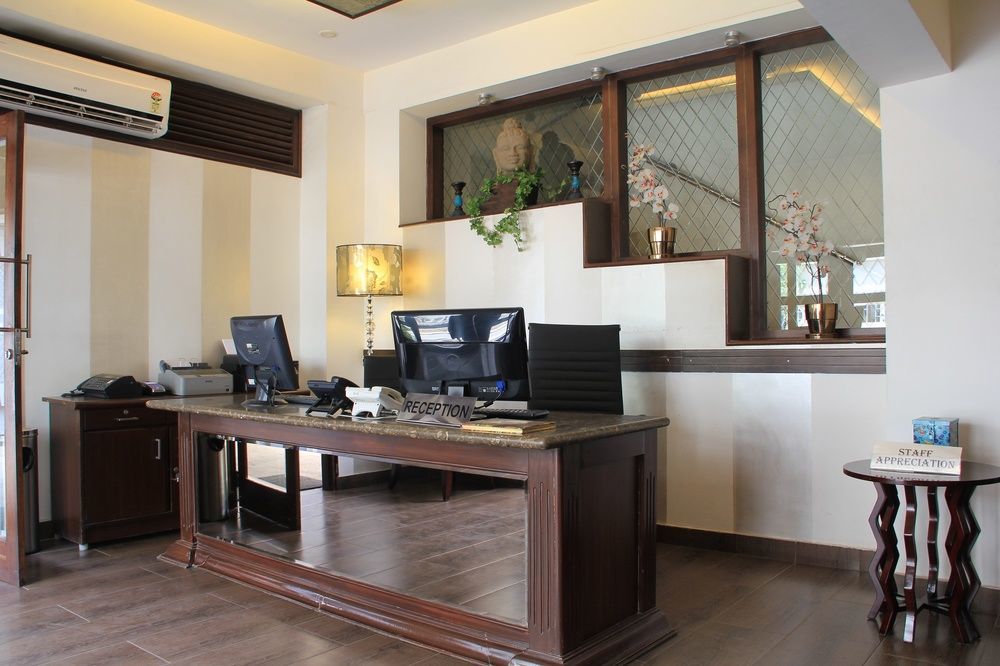 Orchid Suites - A Boutique Hotel Bangalore Off Residency Road Екстериор снимка
